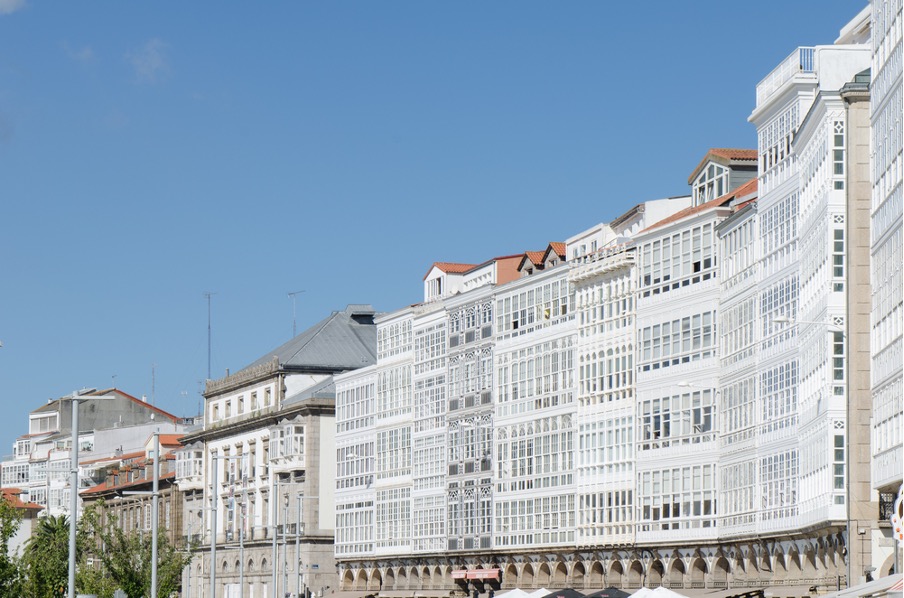 cambiar-contratos-energeticos-mudanza-coruna/