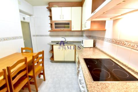 Cocina independiente con lavandería