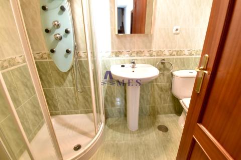 Cuarto de baño planta baja
