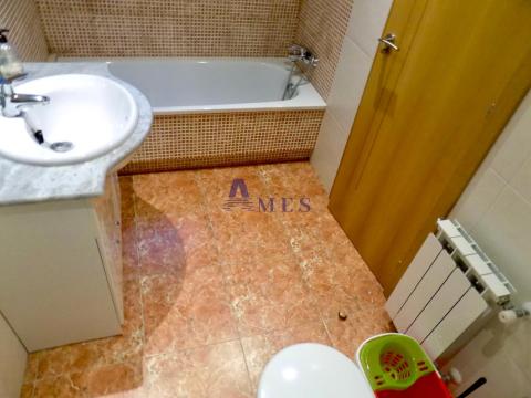 Cuarto de baño dormitorio principal