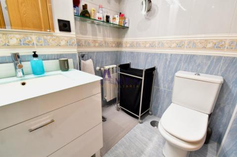 CUARTO DE BAÑO DORMITORIO PRINCIPAL