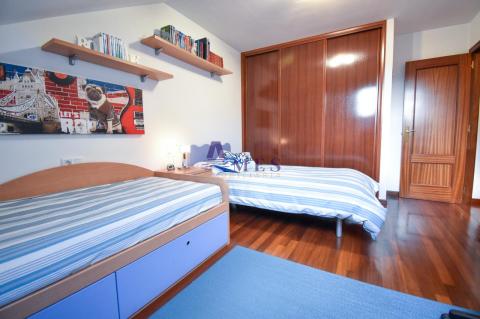 Dormitorio secundario planta superior