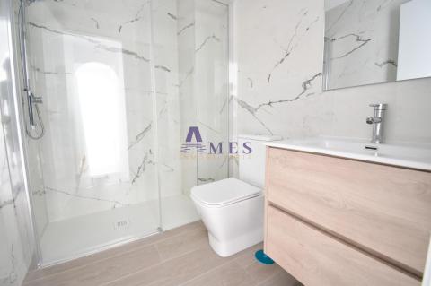 Cuarto de baño completo